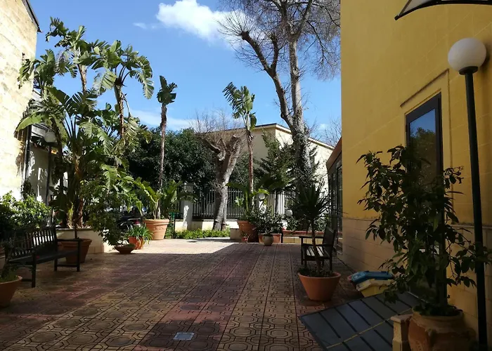 Hotel D'orleans 3*